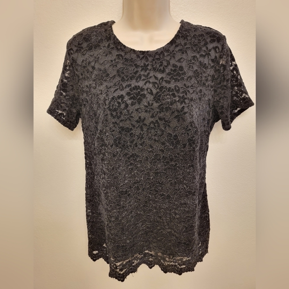 NWT Teddi Rose Lace Blouse